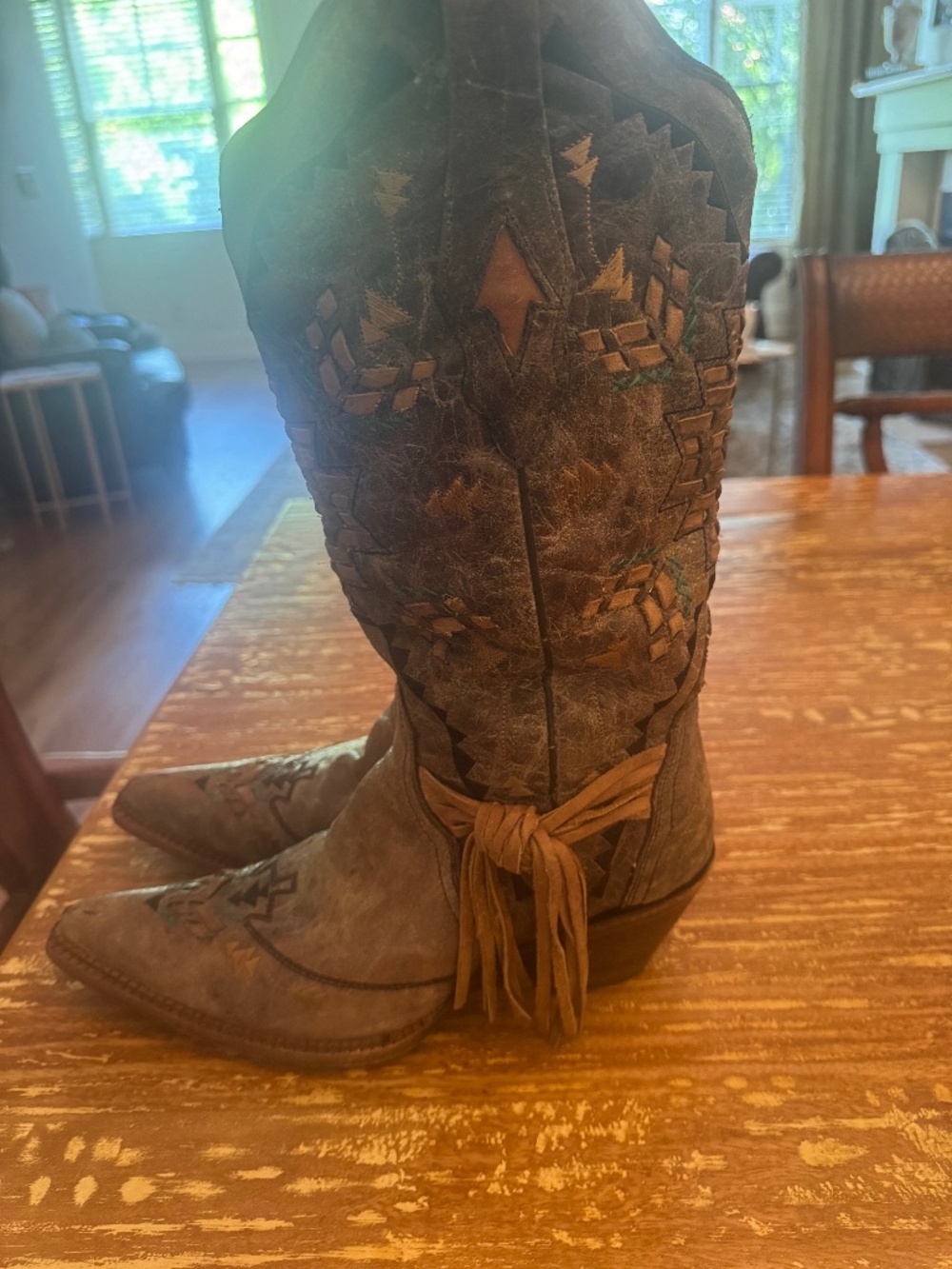 CORRAL COWBOY BOOTS
